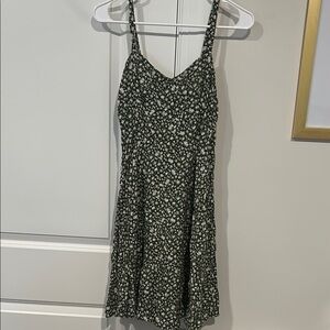 Old Navy Green Spaghetti Strap Sundress